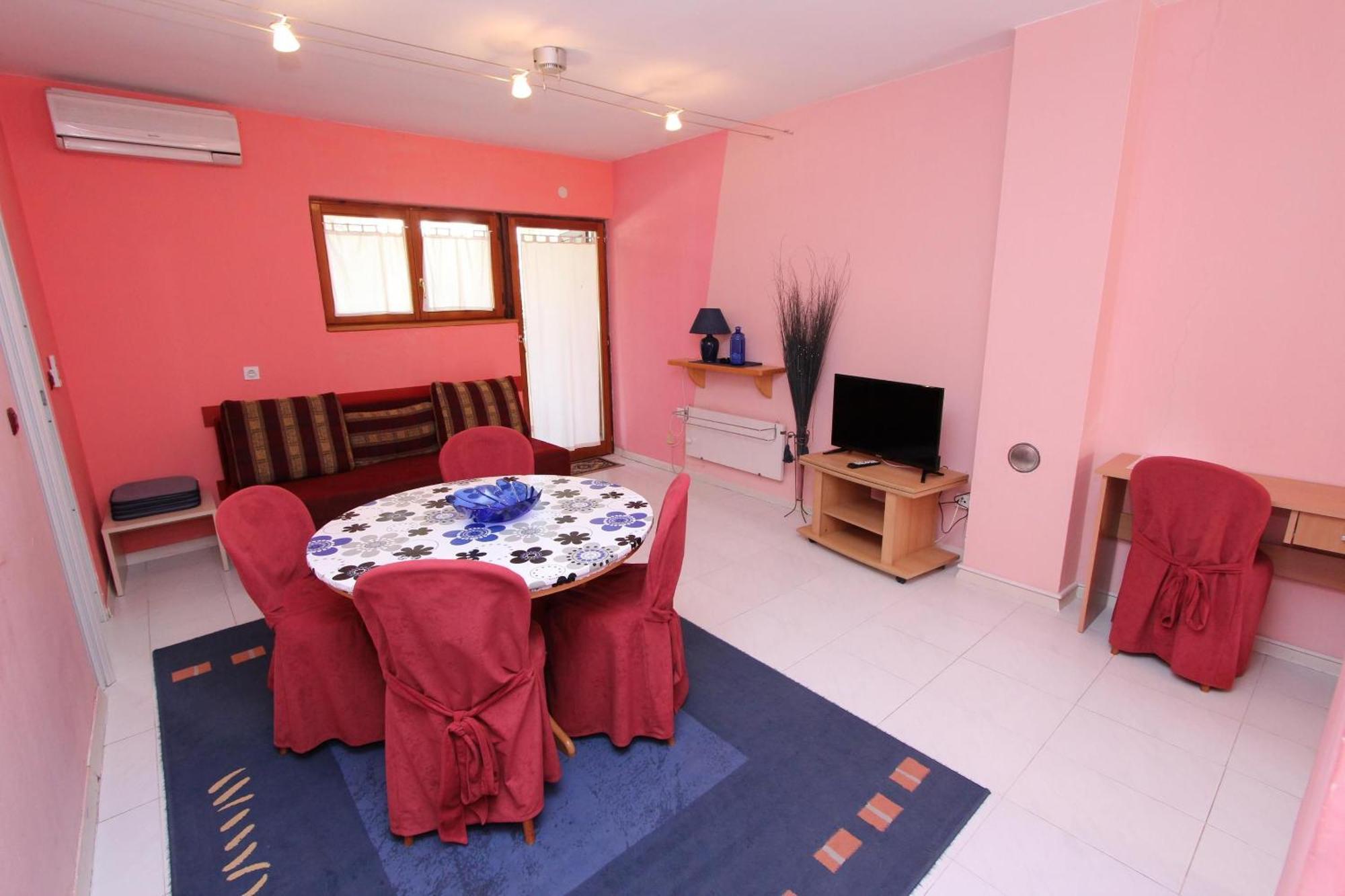 Gemuetliche Lora 2 In Apartman *